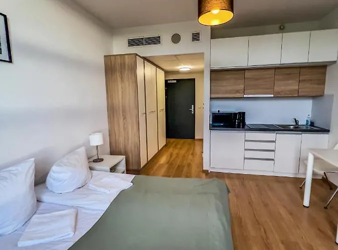 By Park Biznesowy Apartmán *